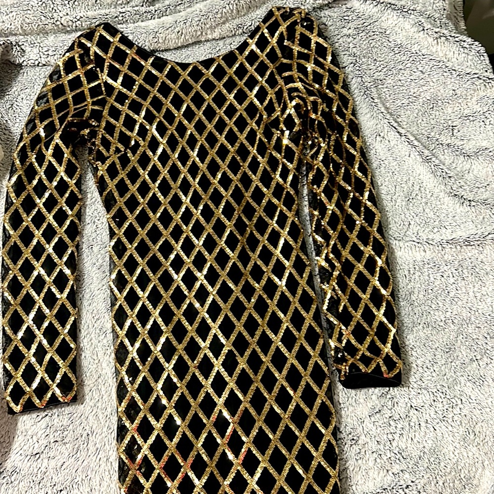 Open back beautiful glittered dress used once